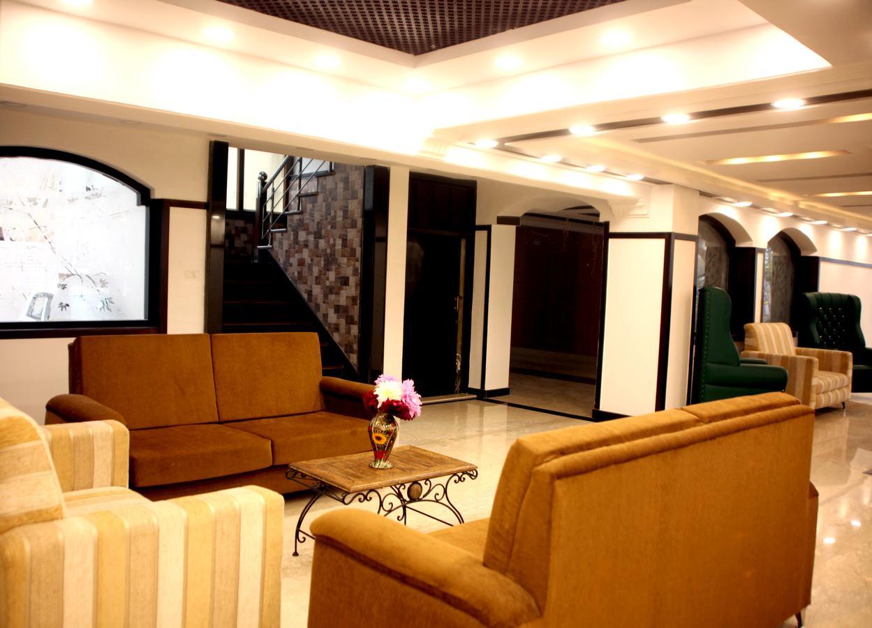Hotel New Park At Dal Lake Srīnagar Eksteriør bilde