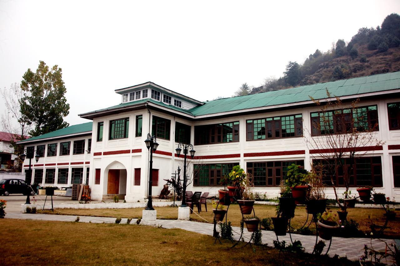 Hotel New Park At Dal Lake Srīnagar Eksteriør bilde
